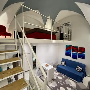 https://sotto-una-buona-stella-delizioso-monolocale.lecce-hotels.com