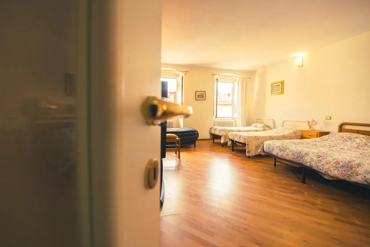Relax Brugnato Apartment Italy